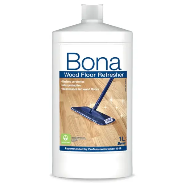 Bona wood floor refresher for maintaining and protecting lacquered timber floors